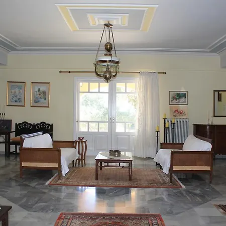 Holiday home Yrithea